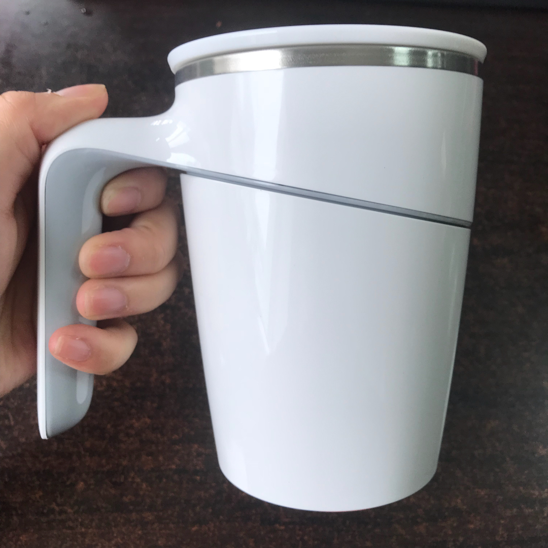 小米有品脑洞大开！出了款推不倒的杯子，秘密居然藏在杯底