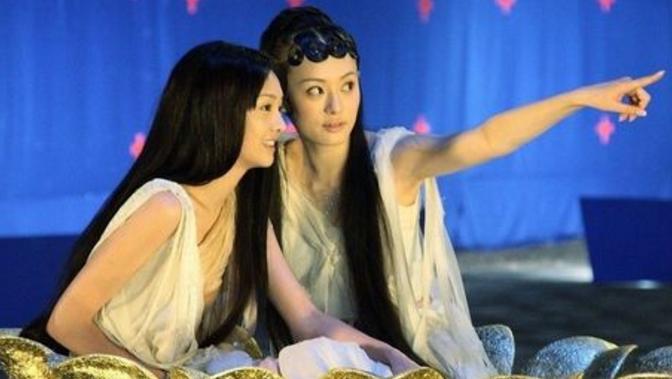 孙俪晒近照脸型瘦削两颊凹陷,孙俪杨幂16年前旧照曝光