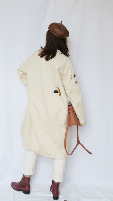 最节省空间又简便的叠风衣方法,薄款中长风衣怎么叠