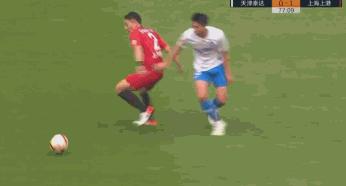 中超联赛出现两废人动作,中超三大旧将称霸五大联赛