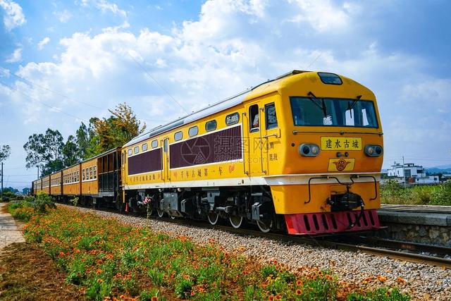 云南建水古城一座依然活着的古城,云南建水古城景点介绍