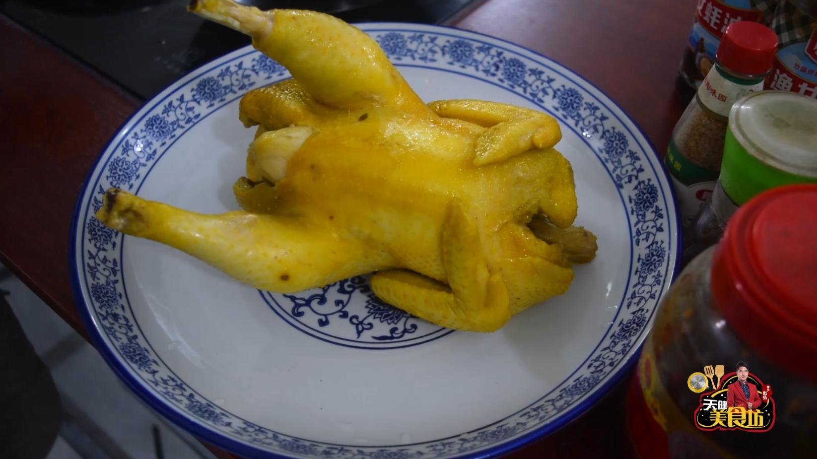 教你在家也能做盐焗鸡制作简单,简单盐焗鸡做法全部