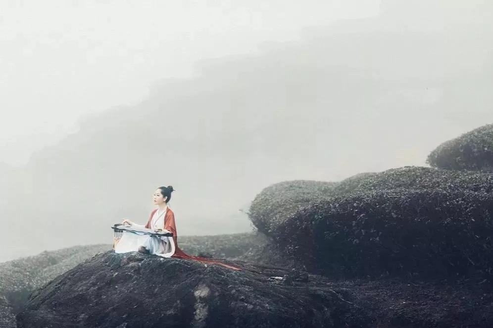 缺爱会得什么精神疾病,缺爱是自身出了问题