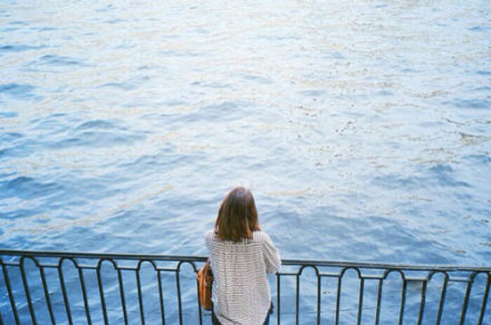 张爱玲十大爱情名言句复制,张爱玲100句爱情经典语录最新