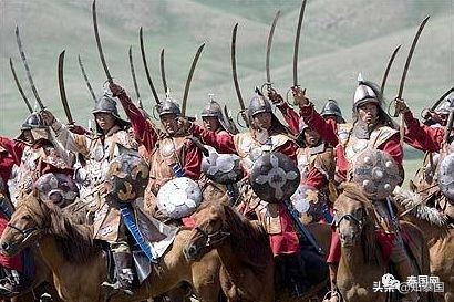 中国人的努力，在泰国历史上是出了名的！