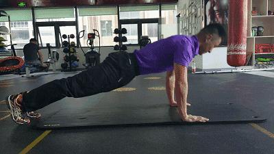 每天做100个俯卧撑能减肥吗,俯卧撑怎么越练越瘦