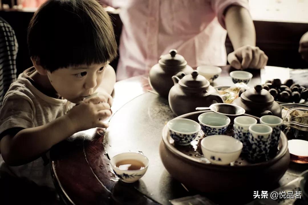 豪情，不敢说茶人都有，但性情，却是茶人的特性