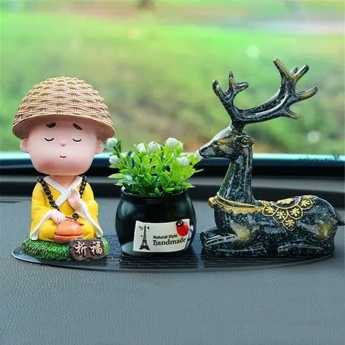 新车必备七款实用汽车用品,提新车必备的汽车用品