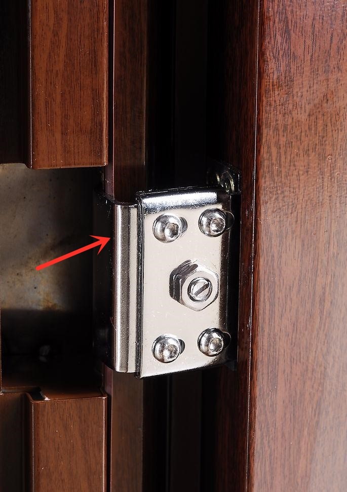 开关门吱吱响怎么解决,开关门老是响怎么处理