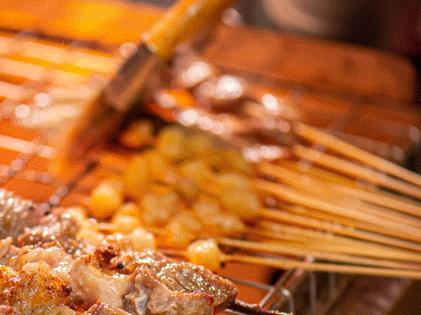 一年能卖出300万串羊肉串,摆摊卖羊肉串一年赚500万