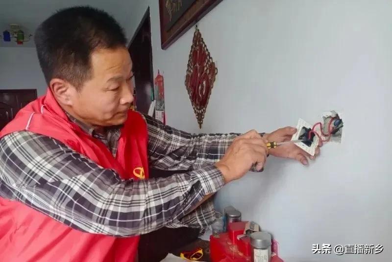 孤寡老人艰难的晚年爱心助力,辉县市孤寡老人