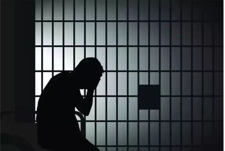 电力公司“处长”谎称能买鲁能打折球票和福利房,诈骗一百多万打赏女主播