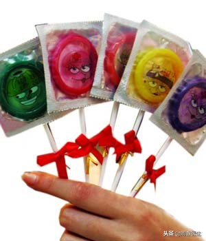 避孕套上面的那层“油”是啥？对人体有害吗？听说还能吃