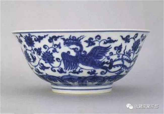 中国元明青花瓷器图鉴,明晚期青花瓷器图片