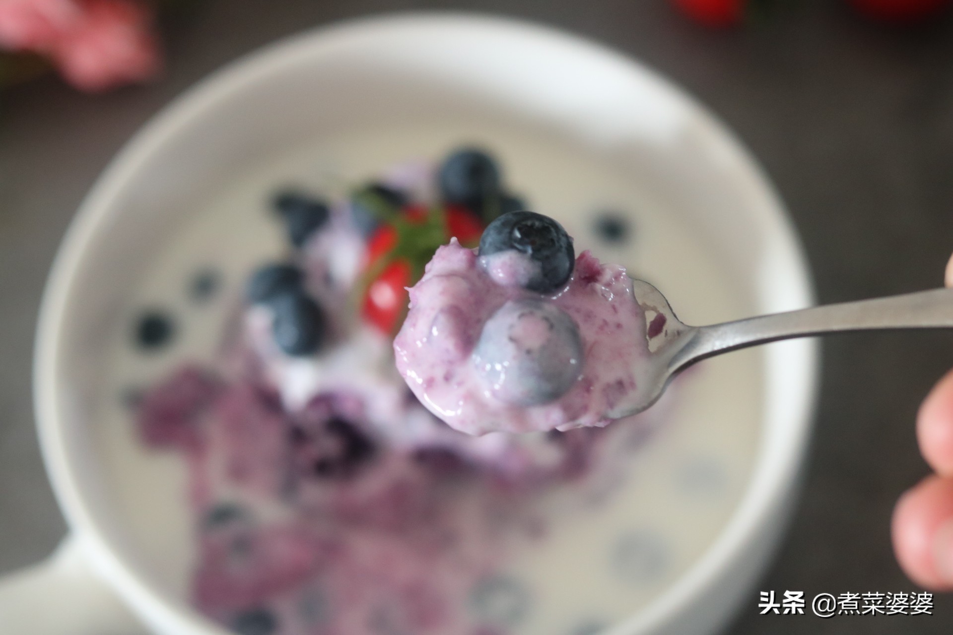 在家里怎么做健康又好吃的冰淇淋,冰淇淋自己在家吃