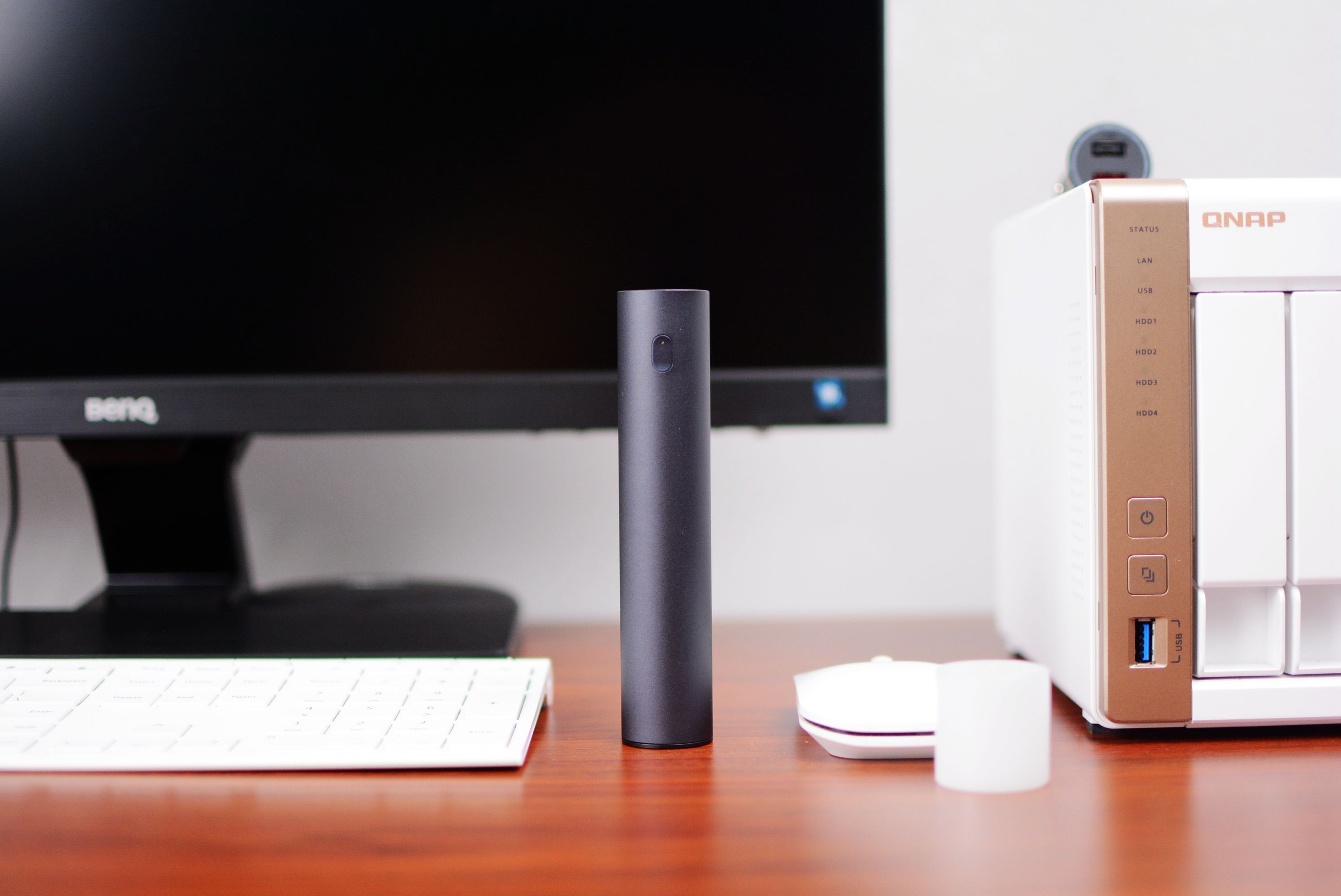 紫米手电筒和极蜂手电筒,小米新款多功能手电筒