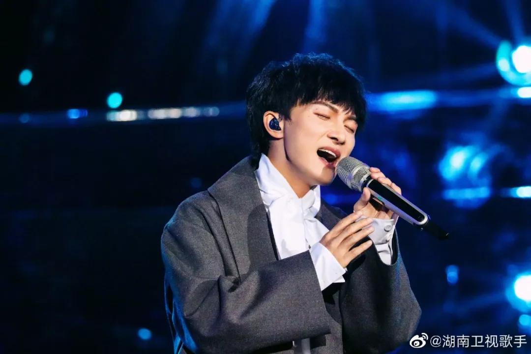 毛不易和萧敬腾谁唱得好,萧敬腾尾音毛不易