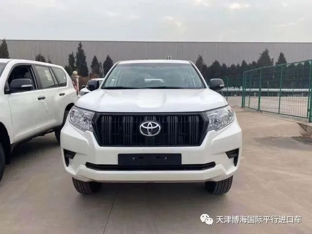 丰田霸道2800柴油中东版驾驶感受,天津港丐版霸道2800的柴油车价格