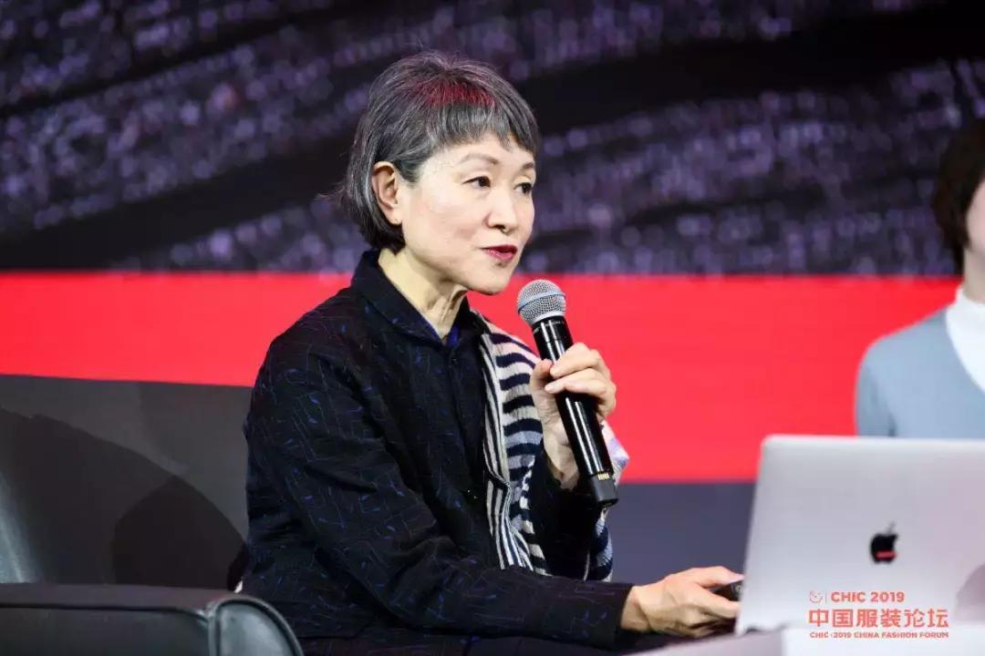 2019涓浗鏈嶈澶т細,2018涓浗鏈嶈璁哄潧