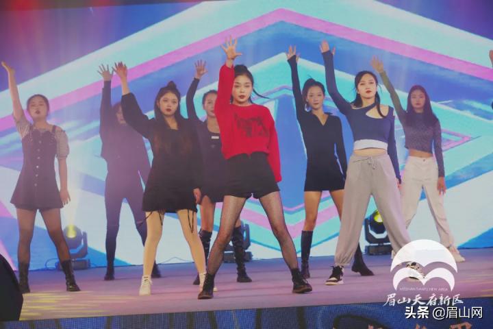 没有现场观众的晚会完整版,没有现场观众的晚会直播互动方案