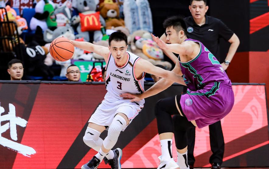 辽宁25连胜被终结,辽宁男篮完成25分大逆转