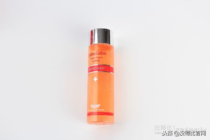 毛孔粗大补水的哪个精华比较好,收缩毛孔的补水推荐哪款