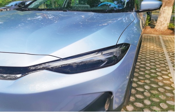 小白女司机与畅巡的完美邂逅。