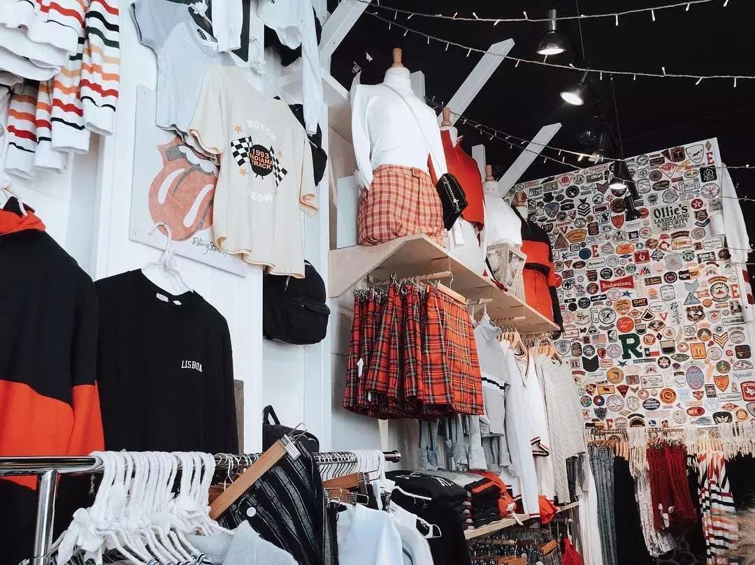 香港品牌女包8号店,香港高奢女装店