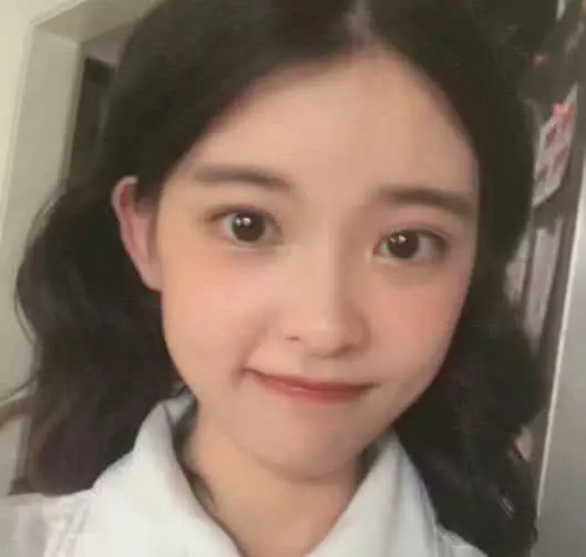 脸胖还有双下巴怎么快速消除,胖女生如何消除双下巴