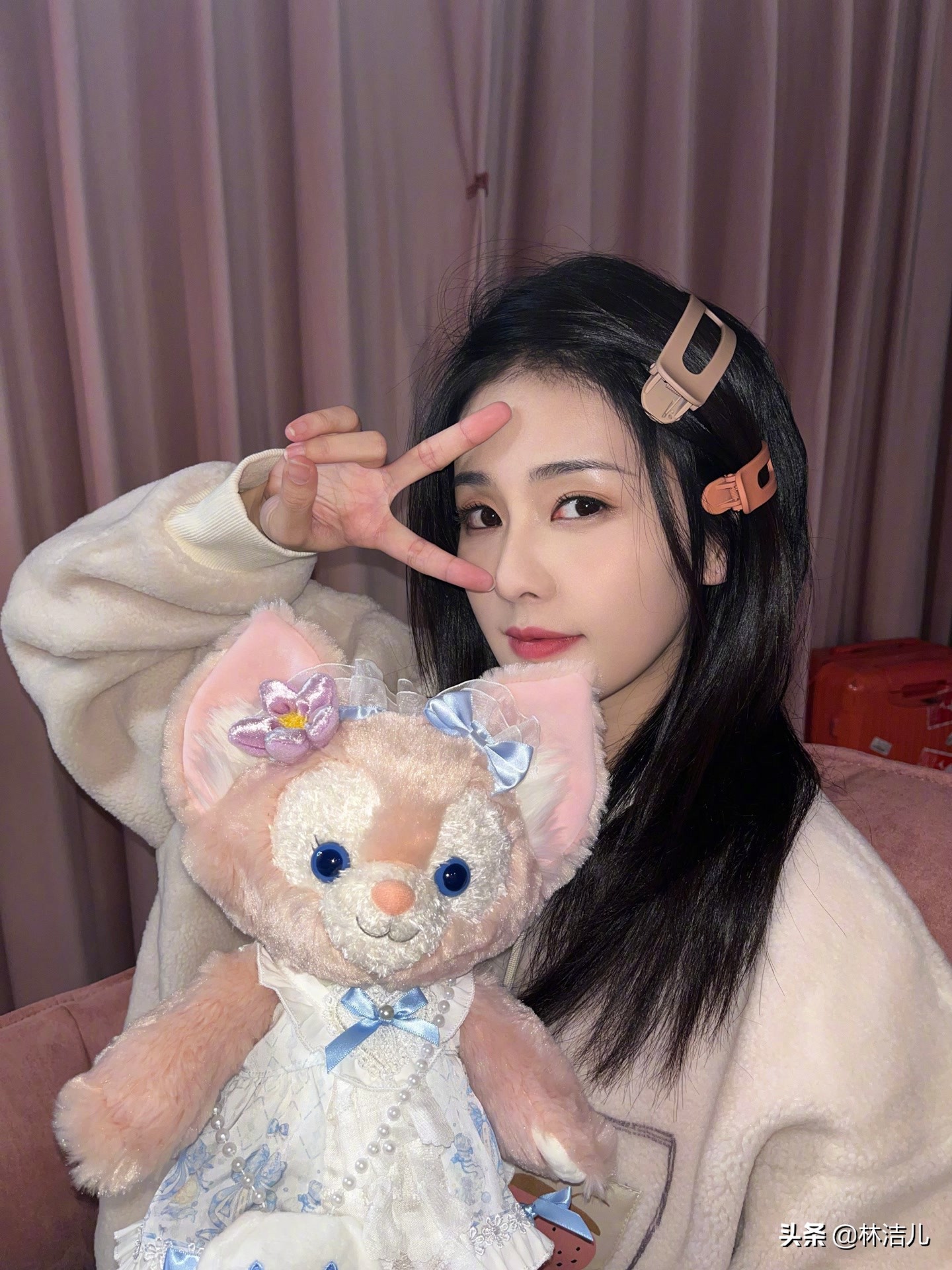 单色眼影能放大双眼？森绘梨佳的显嫩“日杂妆”，白鹿徐璐都在画