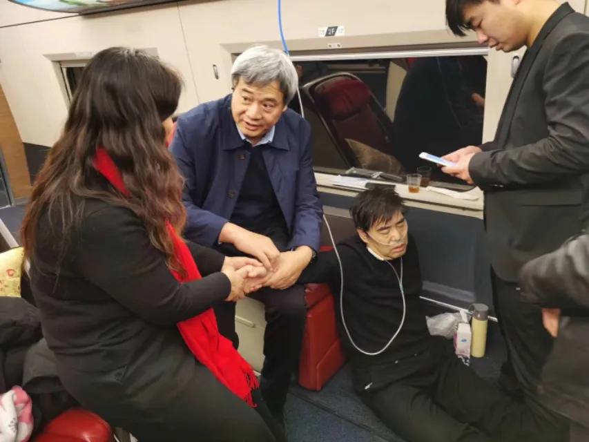 河南救治脑瘫的医生叫什么,河南中医救助脑瘫儿