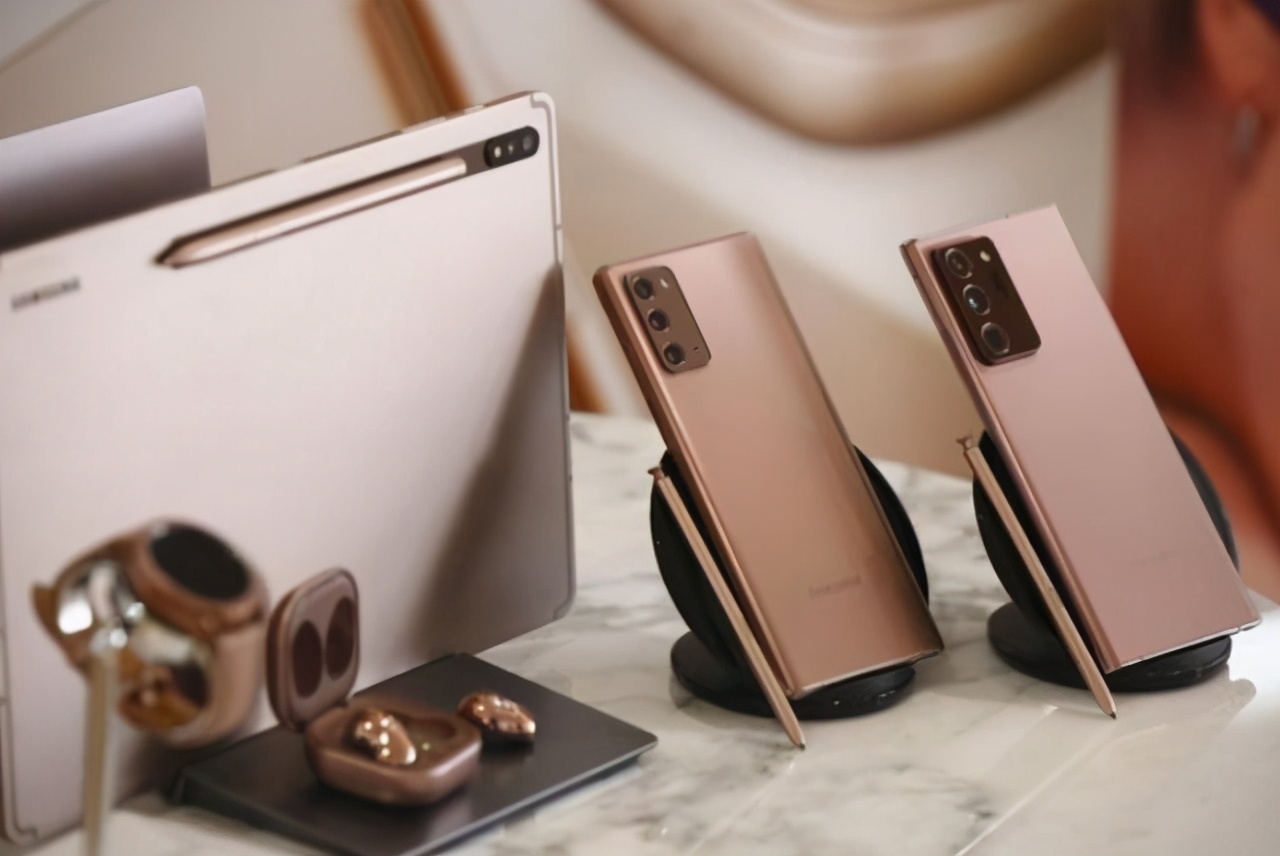 荣耀一亿像素手机卖2999元,手机1亿像素小米华为