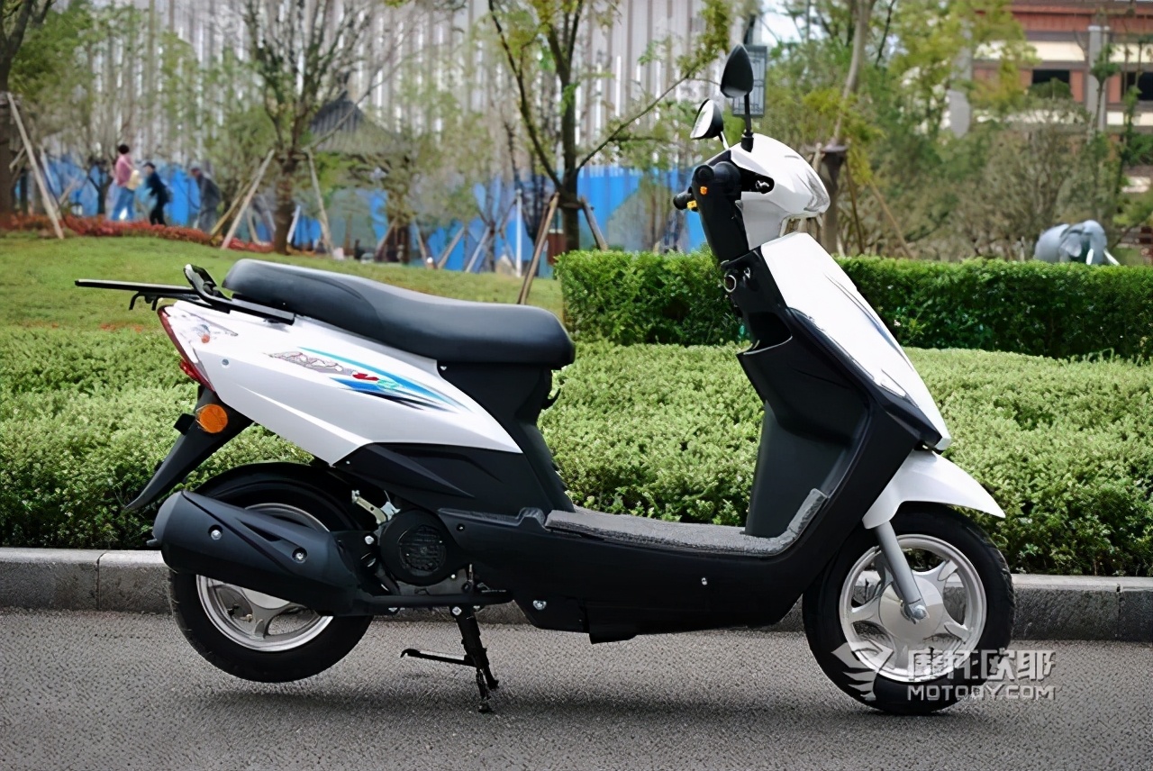 适合50岁左右开的摩托车推荐,为老爸买什么车好