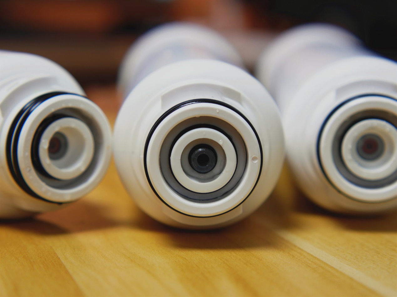 把纯水机从厨房搬到桌面上,小米优点酷吧让孩子喝上有温度的纯水