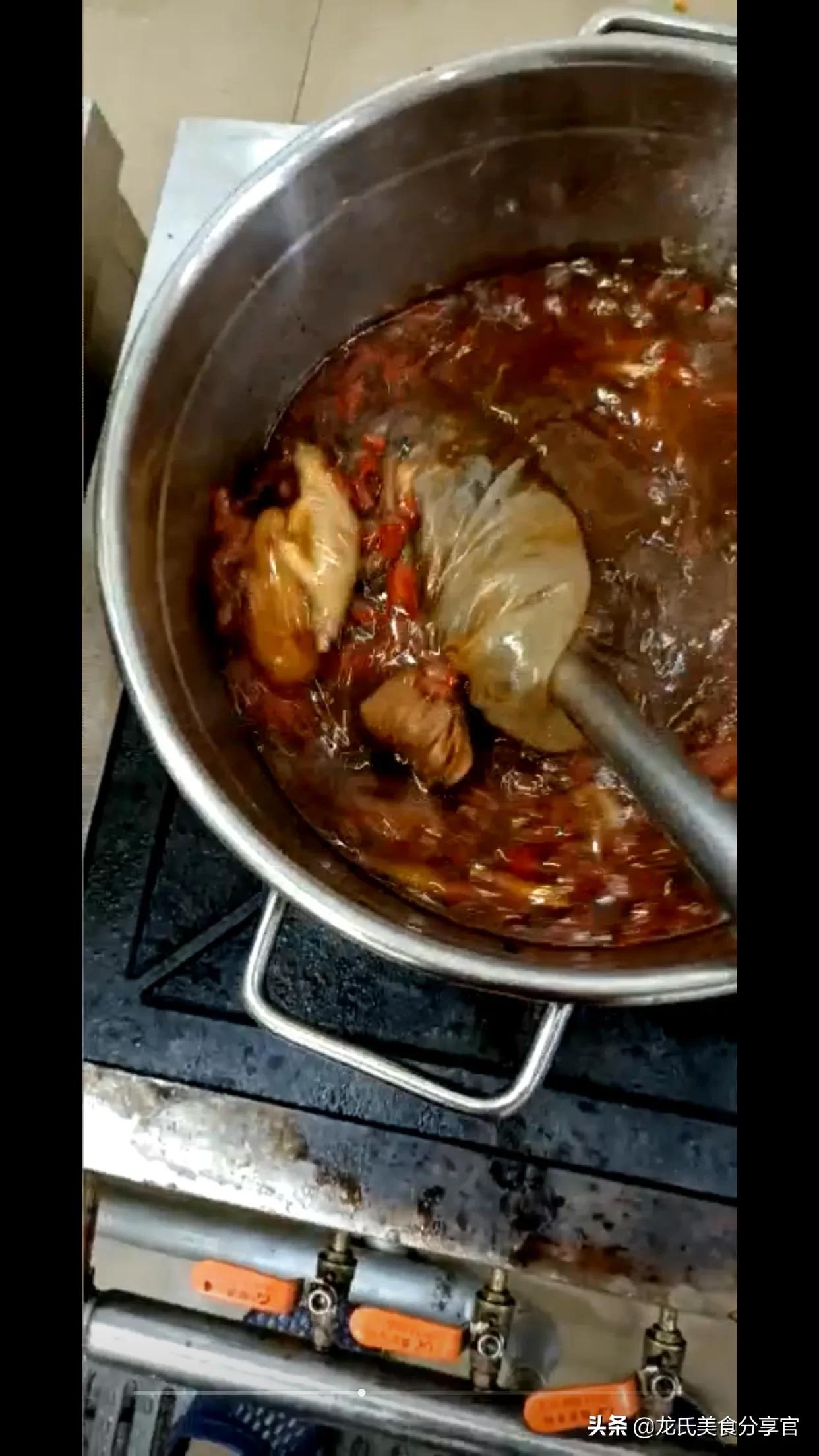 火锅鱿鱼炒鸡正宗做法,沂蒙山炒鸡火锅正宗做法