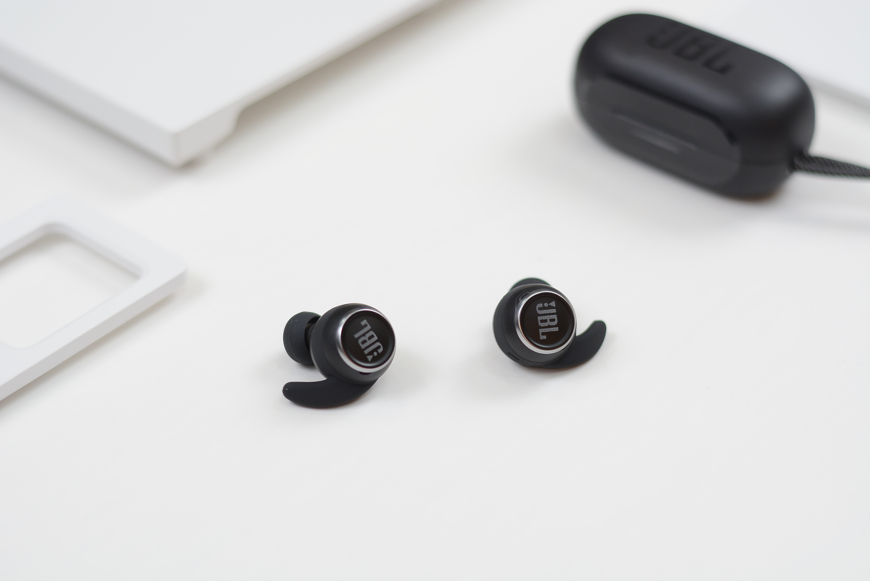 jbltune760nc头戴式耳机怎么样,jblendurancepeak2耳机评测