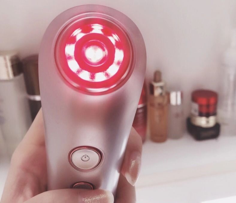 雅萌和amiro射频美容仪哪个好,雅萌美容仪和amiro美容仪哪个好用