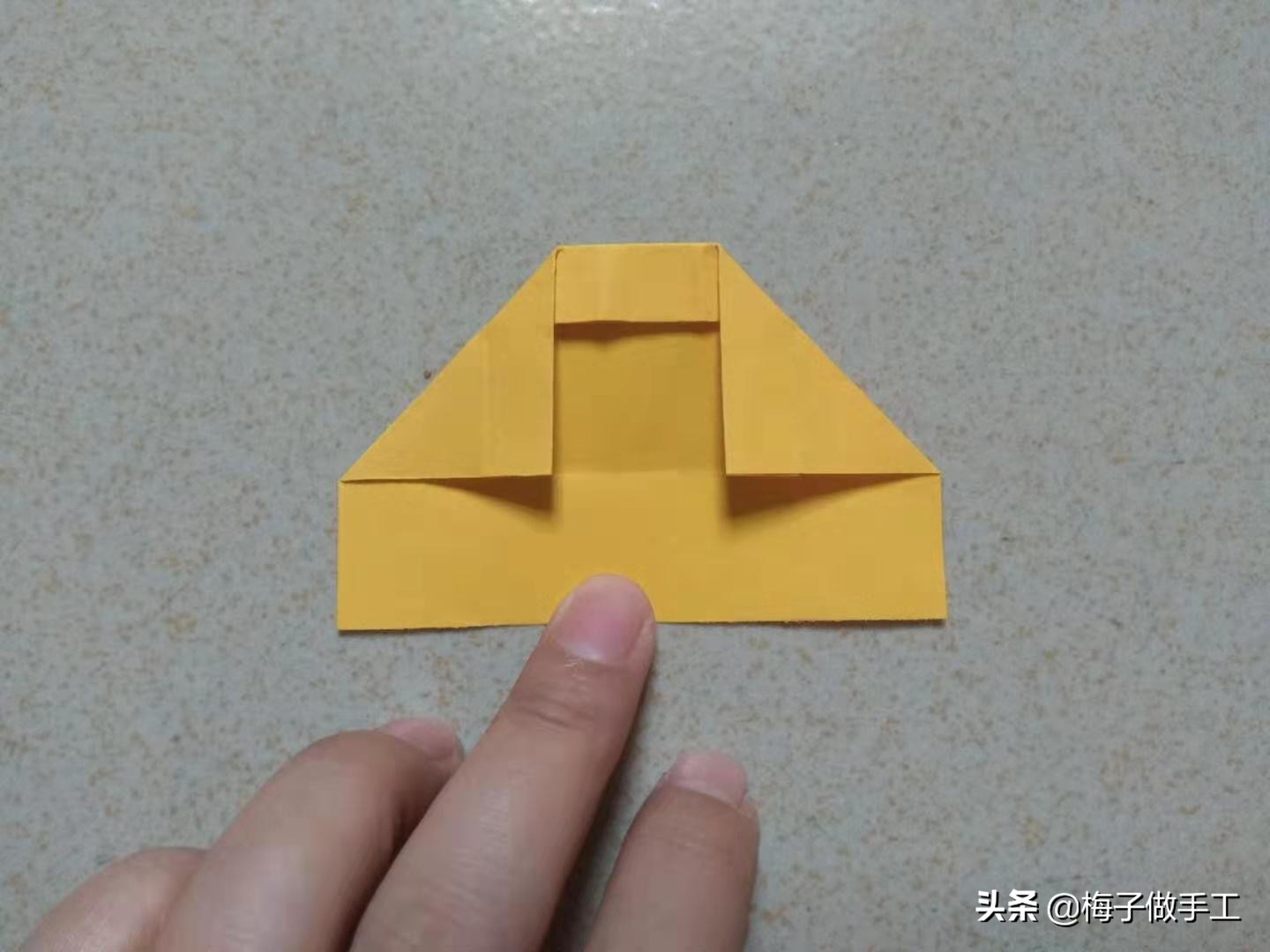 儿童手工折纸：沙发怎么折？桌子、椅子和沙发一套家具就是要整齐