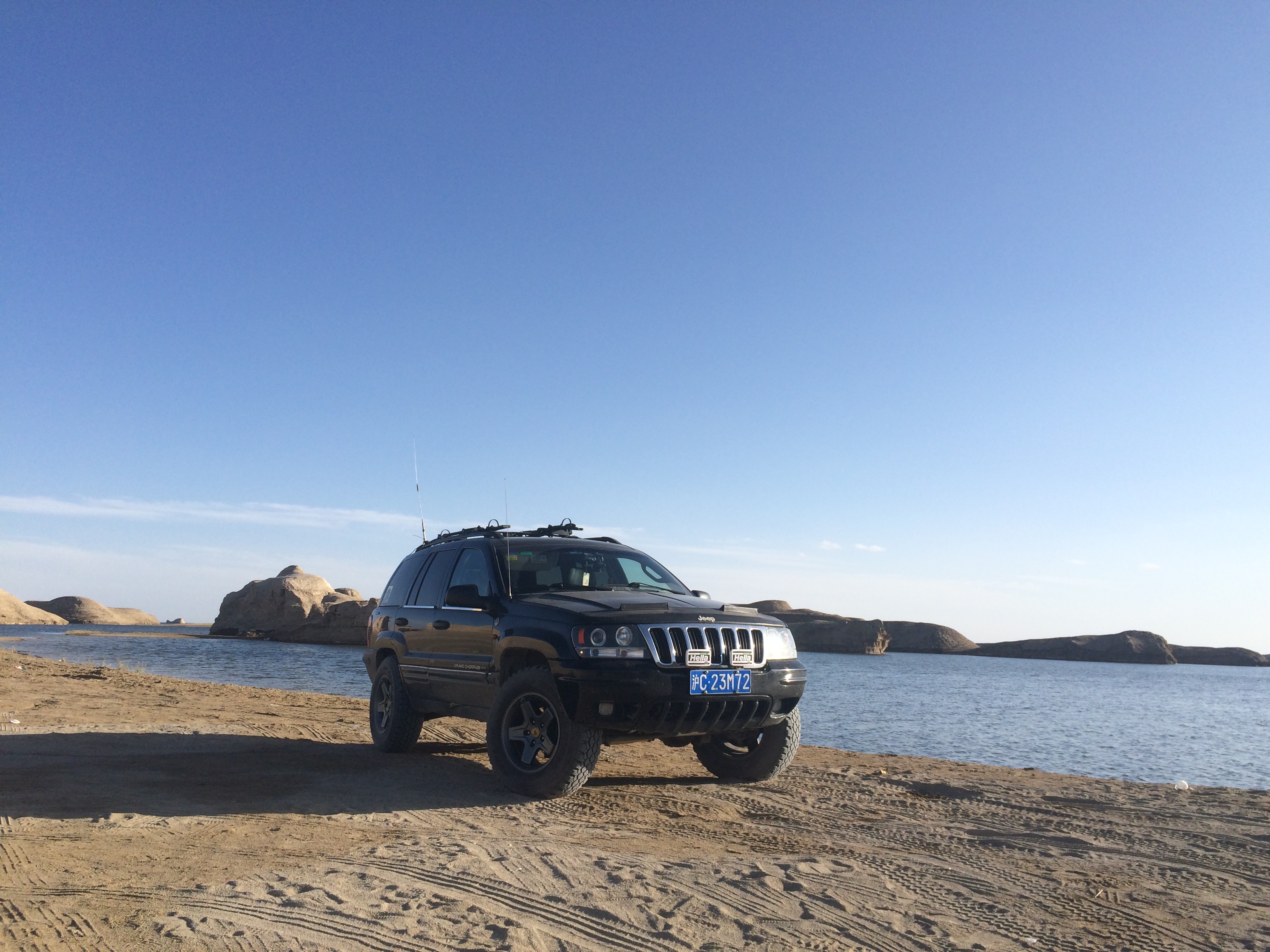 在国内生不逢时的第二代大切诺基WJ，还记得他么？他陪我走遍天涯