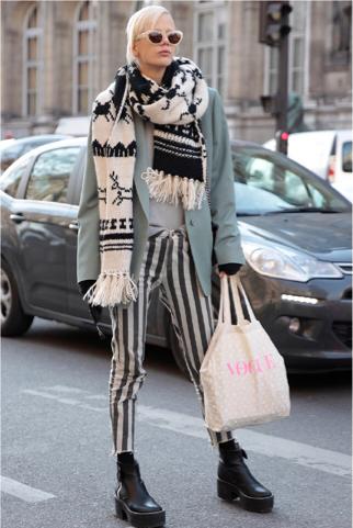 冬季穿搭女围巾高级感,时尚围巾女款爆款2022新款冬季