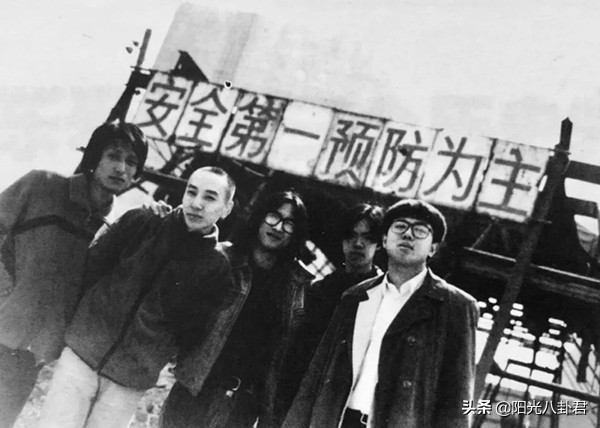 汪峰的婚姻历史四段过程,汪峰的四段恋爱史