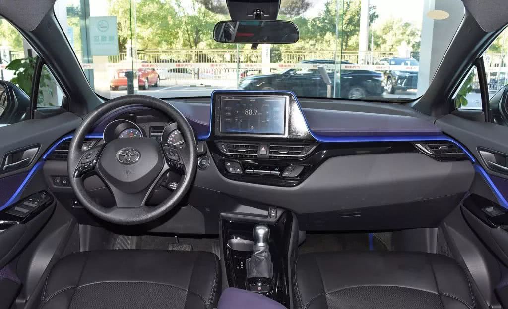 手持16万这3台年轻运动suv选哪个,主打年轻运动的豪华suv