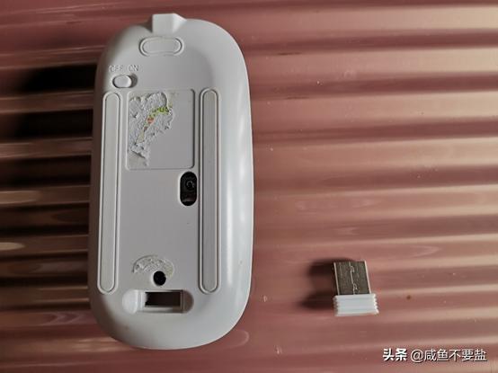 狼途无线鼠标怎么拆开,a豆无线鼠标怎么拆开装电池