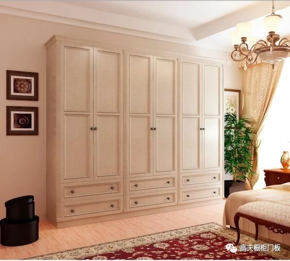 定制衣柜现场测量,上门测量定制衣柜