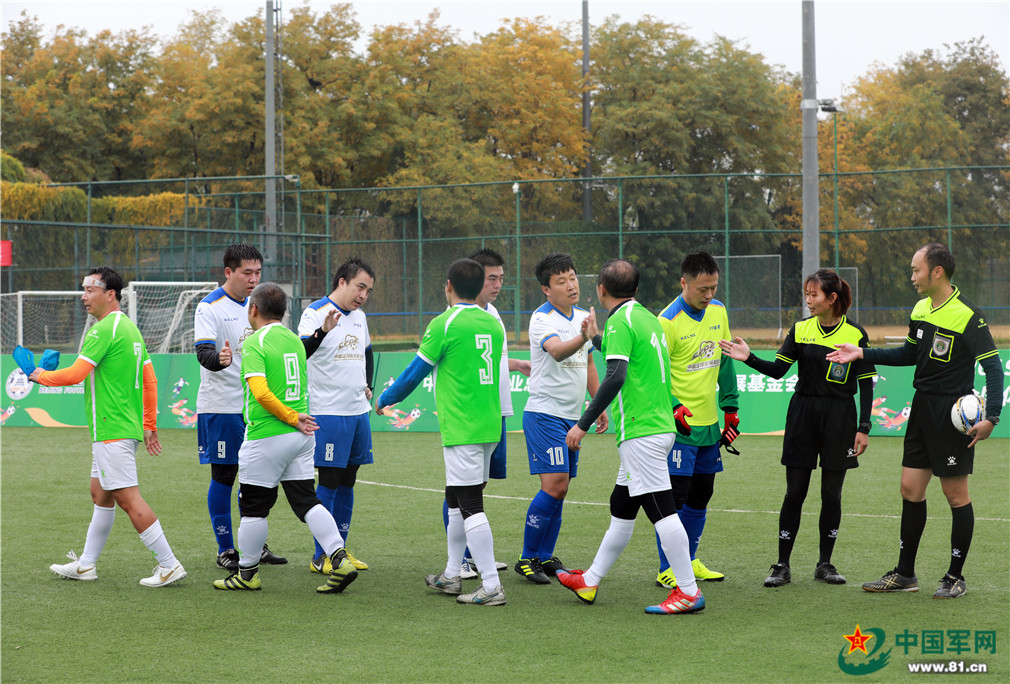 中国军网精彩的视频,巴里切罗雨中夺冠