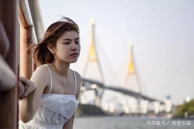 恋爱中的三种倔强性格，明明爱到发疯却死也不承认