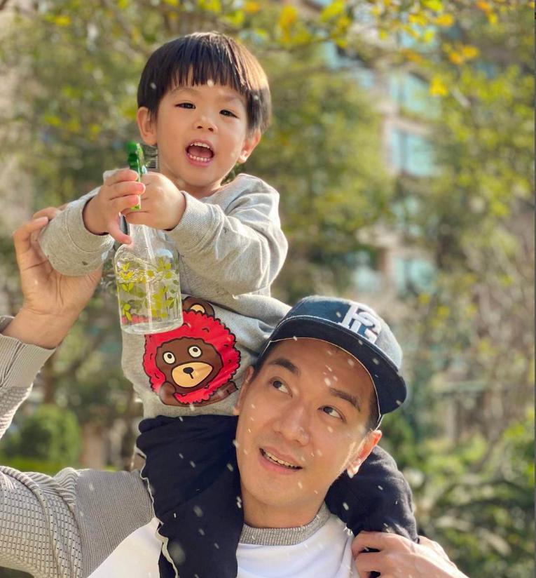 31位香港男演员今昔对比,还记得这些熟悉的男神面孔吗