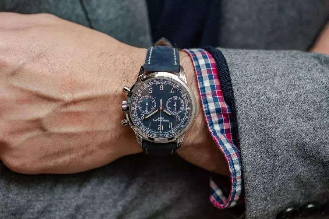 鹦鹉螺腕表,棱角分明的手表居然也可以很温柔