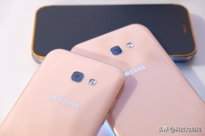 不容易!足足四年时间,中国用户终于让三星学会了放下架子