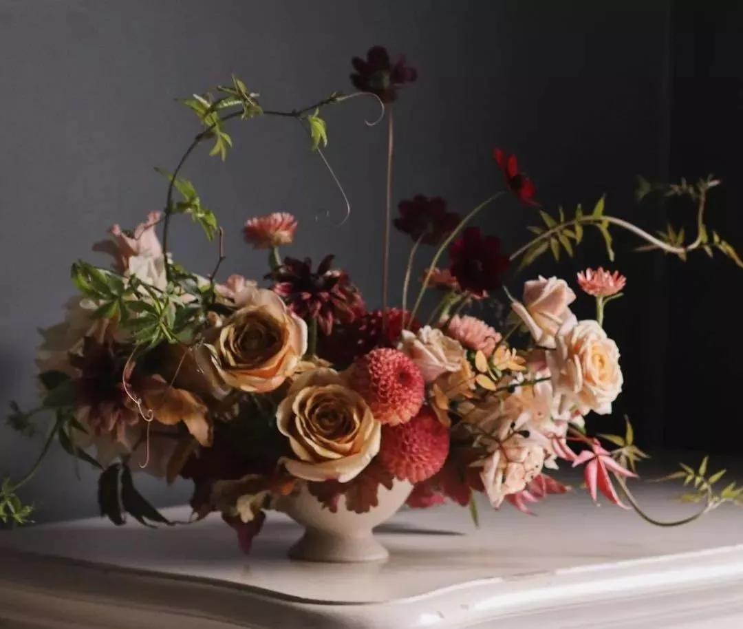 花材正确处理方式及日常养护,花材换水